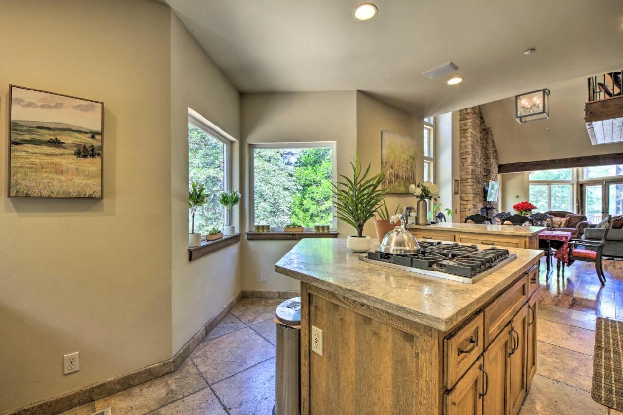 Incredible Lake Arrowhead Home With Views And Decks! Eksteriør bilde