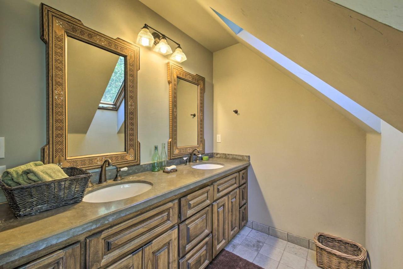 Incredible Lake Arrowhead Home With Views And Decks! Eksteriør bilde