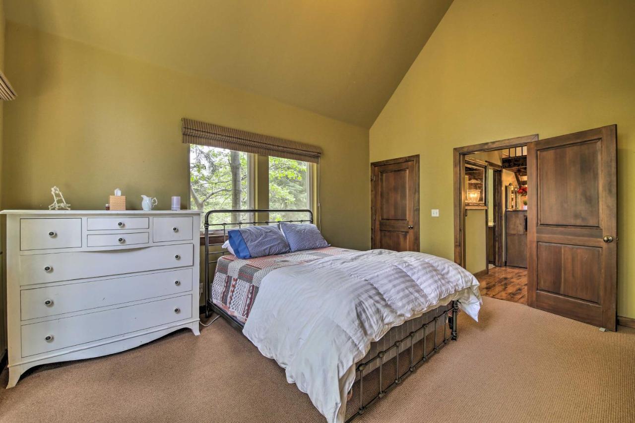Incredible Lake Arrowhead Home With Views And Decks! Eksteriør bilde